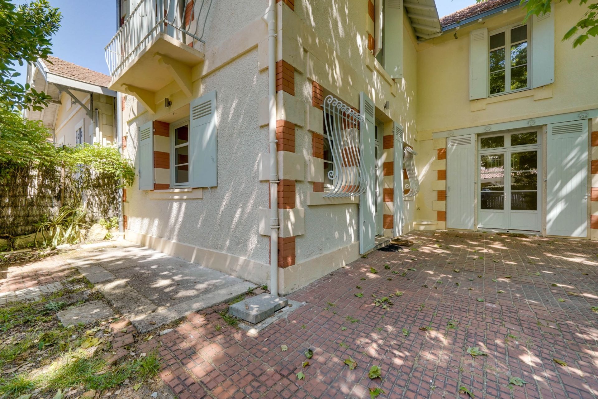 house 5 rooms for sale on ARCACHON (33120)