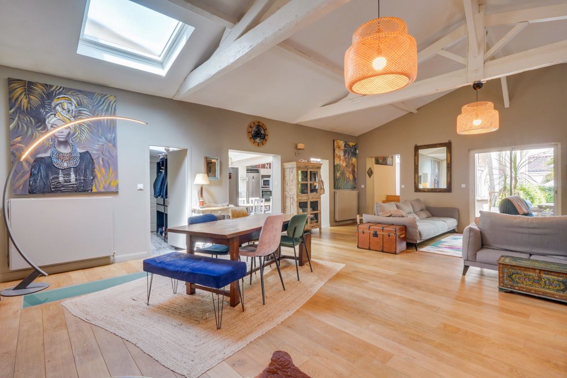 maison 6 pièces en vente sur BORDEAUX (33300)